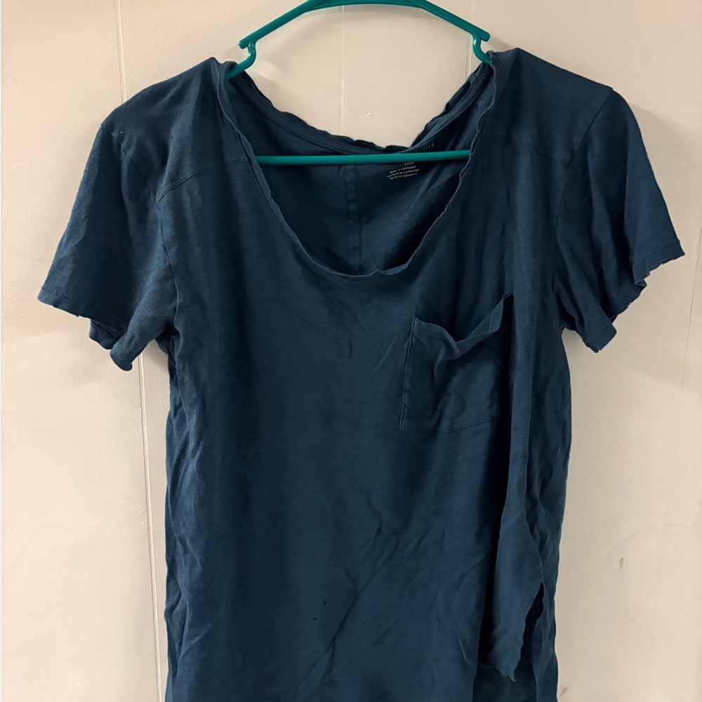 American Eagle Outfitters Deep Blue Short Sleeve Tee